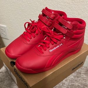 Ladies high top Reebok Classic size 8